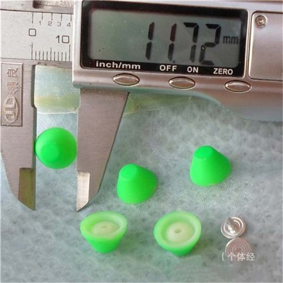 Q144 Bucket Plastic Rivets 12x7mm 1000pcs/bag