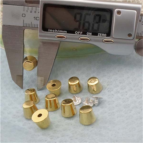 Q154 Bucket Plastic Rivets 9.5x8mm 1000pcs/bag