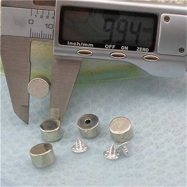 Q162 Bucket Plastic Rivets 10x6mm 1000pcs/bag