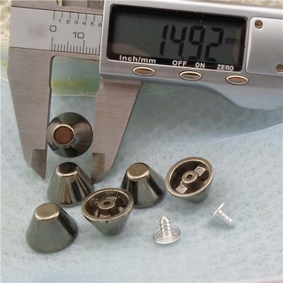 Q167 Bucket Plastic Rivets 15x9.5mm 1000pcs/bag