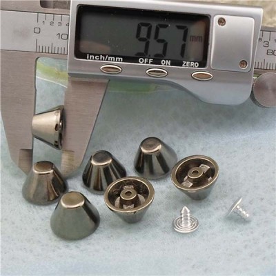 Q167 Bucket Plastic Rivets 15x9.5mm 1000pcs/bag