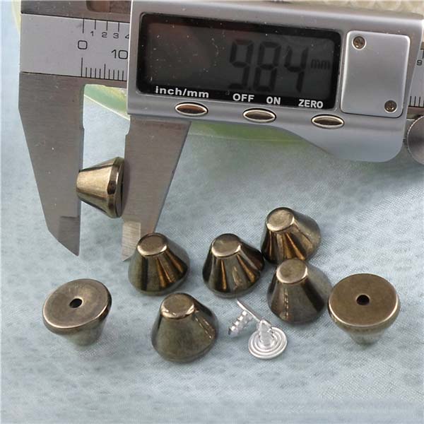 Q171 Bucket Plastic Rivets 14x10mm 1000pcs/bag