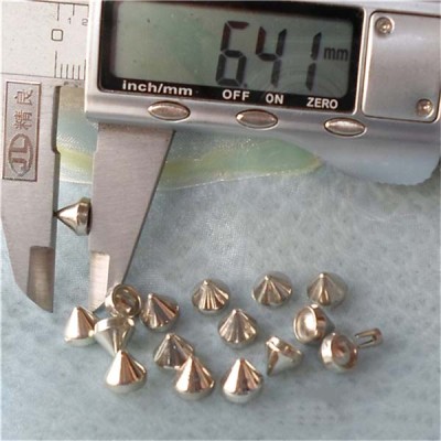 Q034 Cone Plastic Rivets 7x6mm 1000pcs/bag