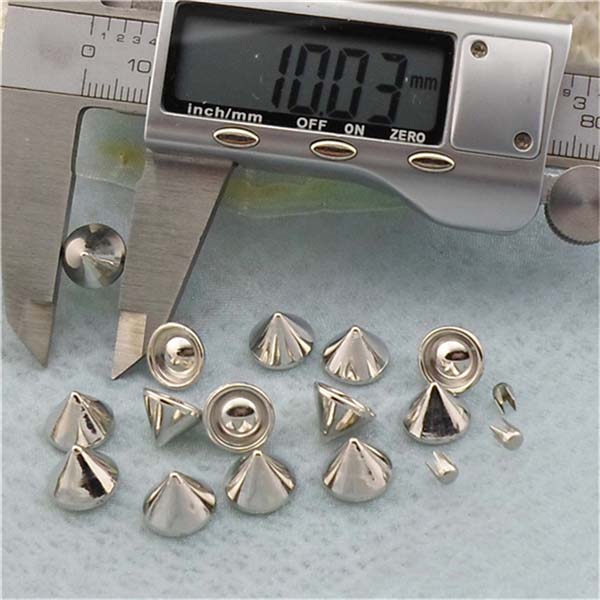 Q057 Cone Plastic 10mm Rivets 10x7.4mm 1000pcs/bag
