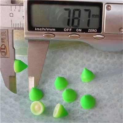 Q076 Cone Plastic Fashion Rivet 8.5x8mm 1000pcs/bag