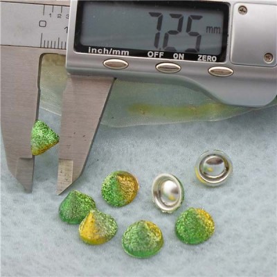 Q103507 Cone Plastic Rivets 10x7mm 1000pcs/bag