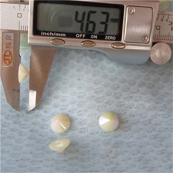 Q123 Cone Plastic Rivets 10x5mm 1000pcs/bag