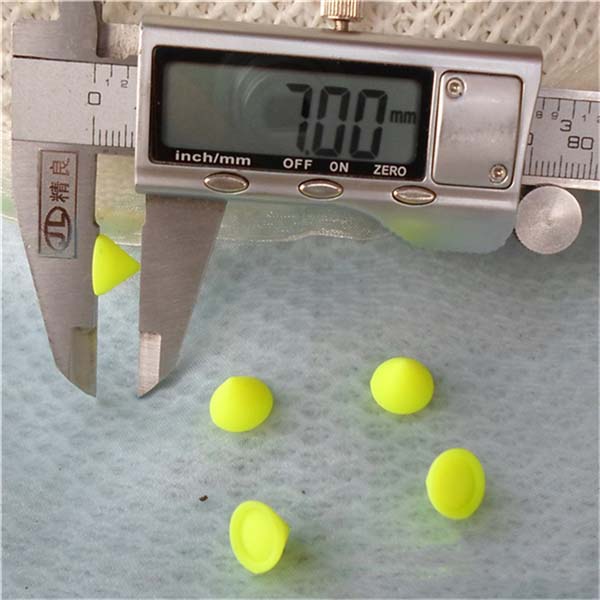 Q132 Cone Plastic Rivets 10x7mm 1000pcs/bag