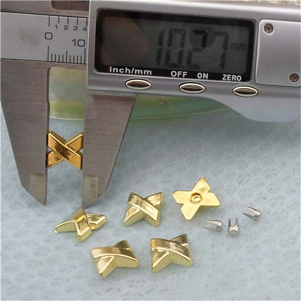 Q159 Cross Plastic Rivets 10x11mm 1000pcs/bag