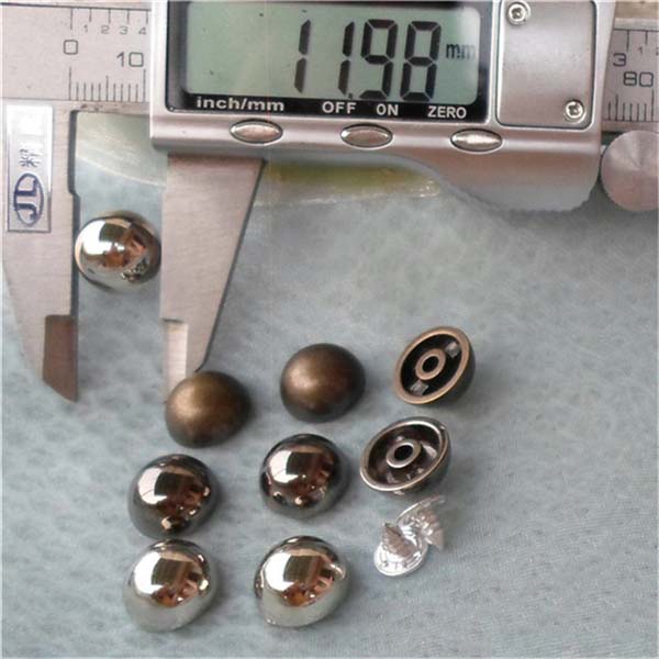Q016 Dome Plastic Rivets 12x6mm 1000pcs/bag