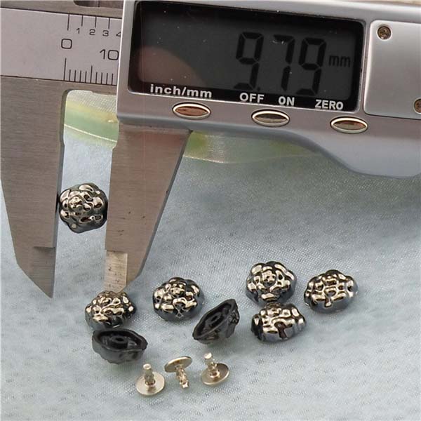 Q197 Flower Plastic Rivets 10x10mm 1000pcs/bag