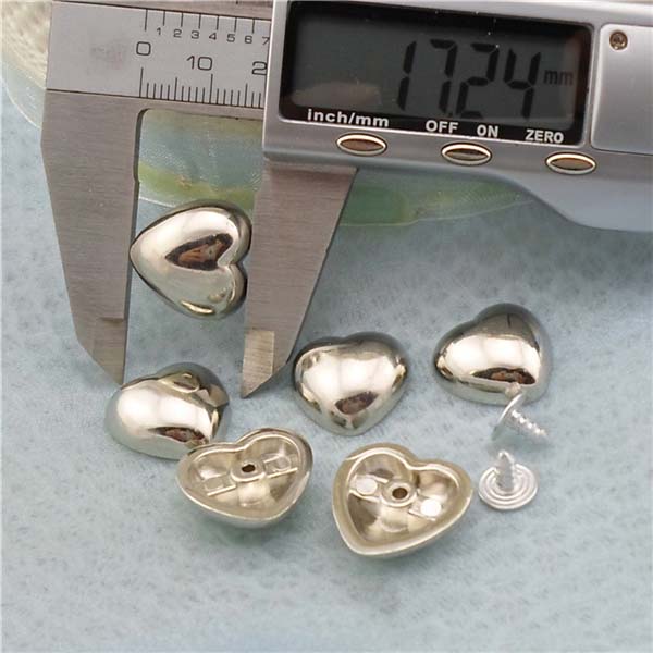 Q168 Heart Plastic Rivets 17.6x17mm 1000pcs/bag
