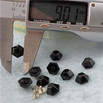 Q207 Six Facets Plastic Rivets 10x5mm 1000pcs/bag