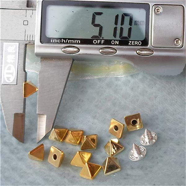 Q017 Pyramid ABS Rivets Studs 6.5mm 1000pcs/bag
