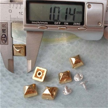 Q019 Yurt Pyramid Plastic Rivets 10mm 1000pcs/bag