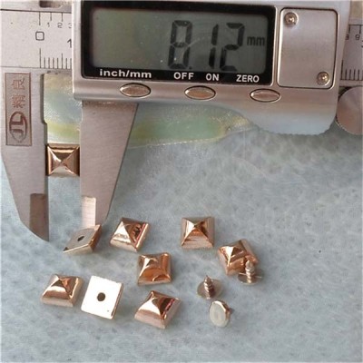 Q149 Yurt Pyramid Plastic Rivets 8mm 1000pcs/bag