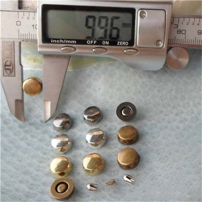 Q071 Round Plastic Rivets 10x4mm 1000pcs/bag