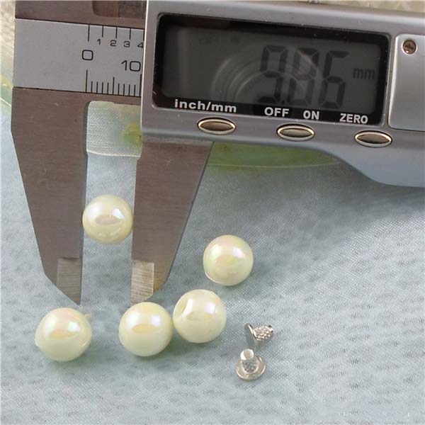 Q178 Round/Pearl Plastic Rivets 10mm 1000pcs/bag