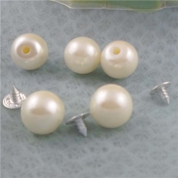 Q183 Round Plastic Rivets 12mm 1000pcs/bag