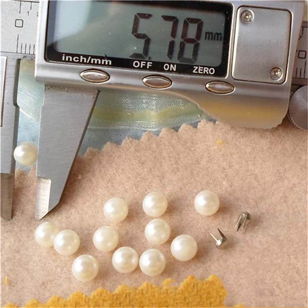 QR006 Round/Pearl Plastic Rivets 6mm 1000pcs/bag