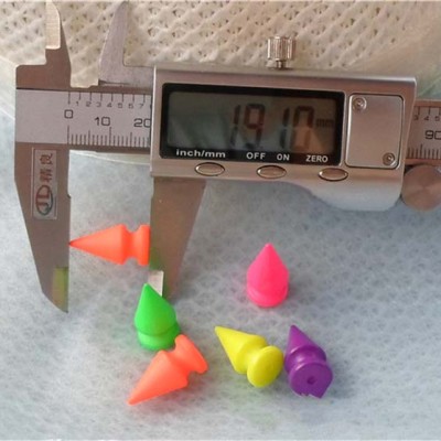 Q083 Tree Plastic Rivets 10x19mm 1000pcs/bag