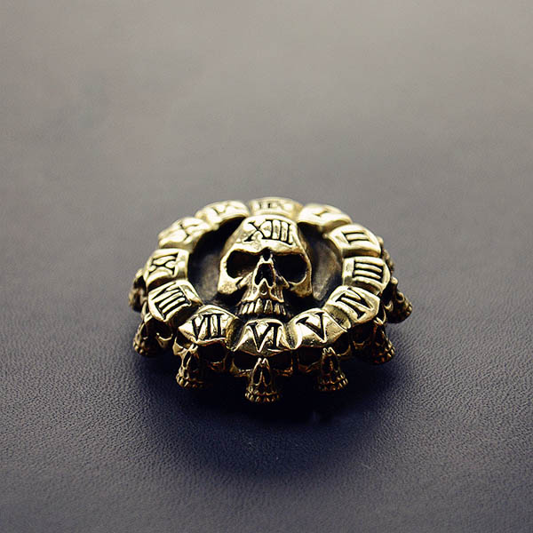 NA023 Brass Conchos Death Skull Clock 40mm