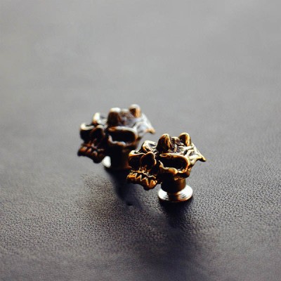 NA042 Angry Orc Skeleton 17x13mm