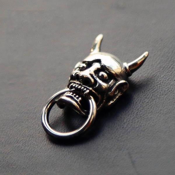 NA046 Concho Spanish 31x17mm