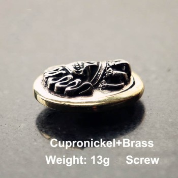 NA067 Skull Queen Conchos 30x25mm