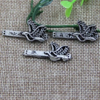 G073 Small Bird Sew Spikes 37mm 100pcs/bag