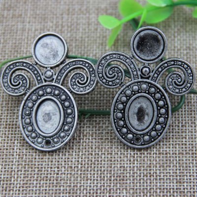 G085 Bug Sew Spikes 49x40mm 100pcs/bag