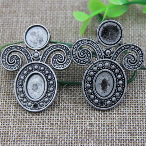 G085 Bug Sew Spikes 49x40mm 100pcs/bag