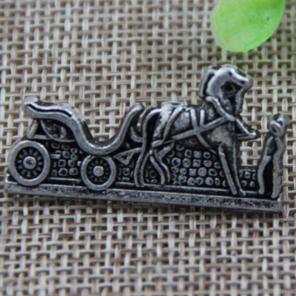 G086 Horse Drawn Cart Sew Spikes 35x18mm 100pcs/bag