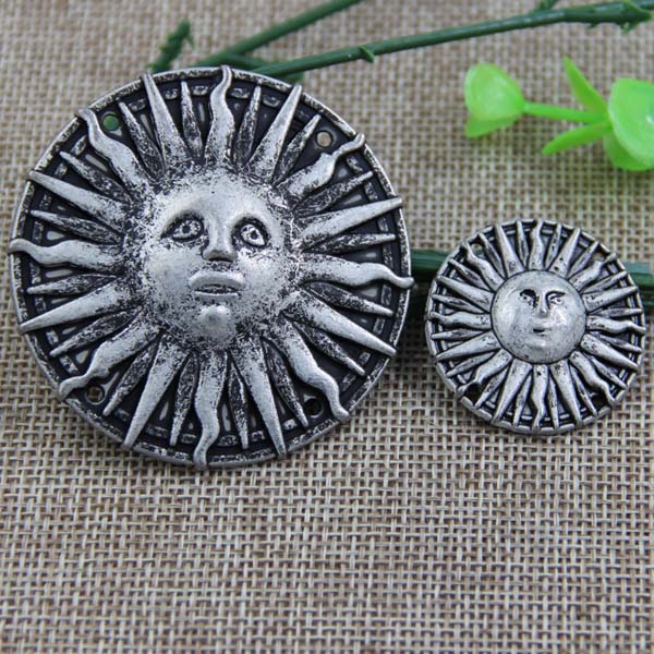 G100 Sunflower Sew Spikes 56mm,31mm 100pcs/bag