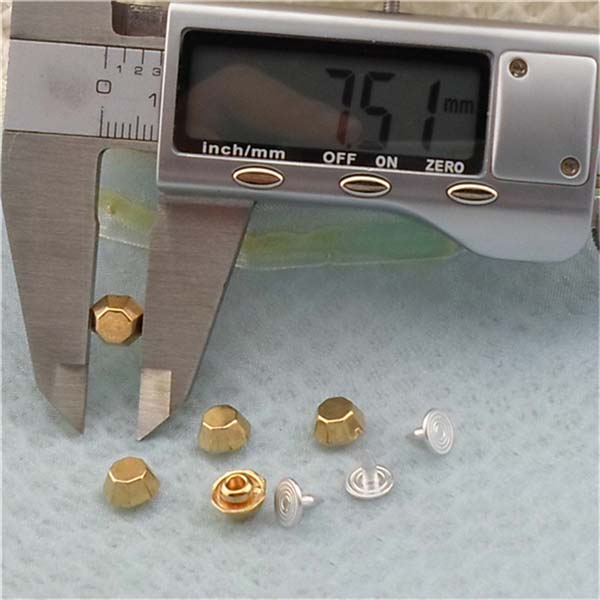 K142 Bucket Alloy Rivets 7.5x5mm 100pcs/bag