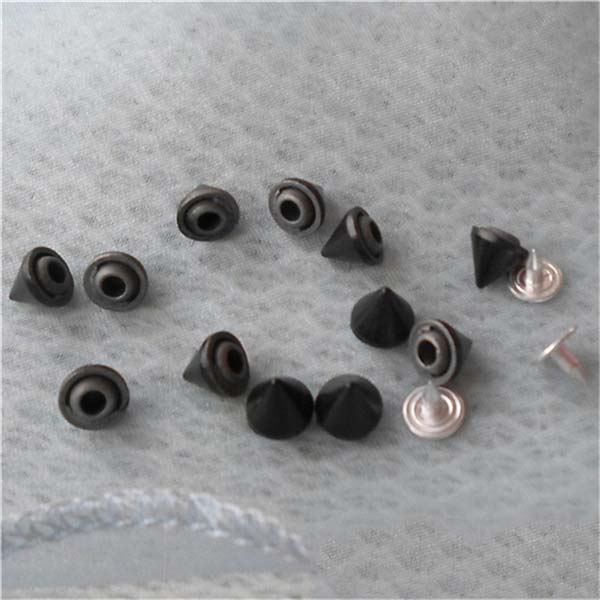 K003 Cone Alloy Rivets 7x7mm 100pcs/bag