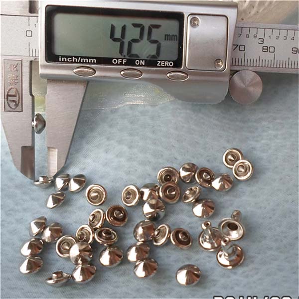 T020 Cone Rivets( iron/brass) 7x4mm 1000pcs/bag