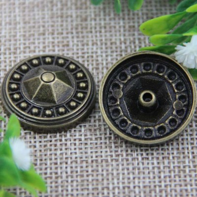 G015 Convex Flower Rivet 25mm 100pcs/bag