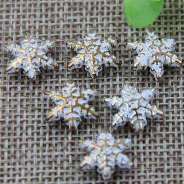 G051 Snowflake Rivet 12mm 100pcs/bag