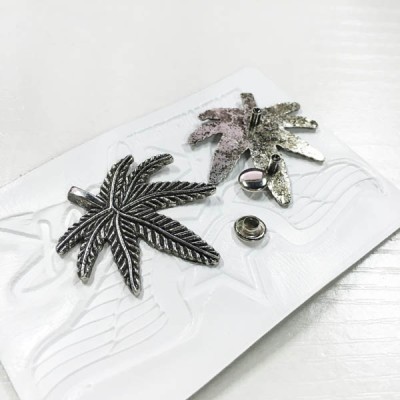 D201 Leaves Alloy Rivets 16x20mm 100pcs/bag