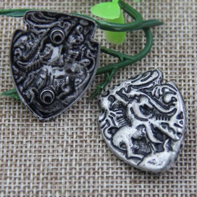 G017 Shield Rivet 32x26mm 100pcs/bag