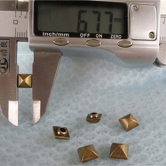 K029 Pyramid Mongolian Yurt Alloy Rivets 7mm 100pcs/bag