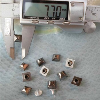 K031 Pyramid Mongolian Yurt Alloy Rivets 8mm 100pcs/bag