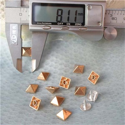 K033 Pyramid Alloy Rivets 8mm 100pcs/bag