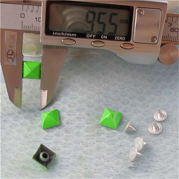 K035 Pyramid Mongolian Yurt Alloy Rivets 9.6mm 100pcs/bag