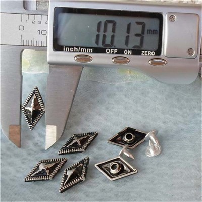 K180 Pyramid Alloy Rivets 18mm 100pcs/bag