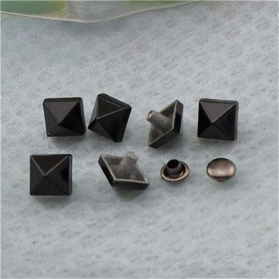 XK204 Pyramid Alloy Rivets 8.5x9mm 100pcs/bag