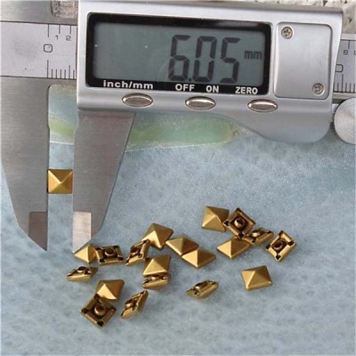 T003 Pyramid Rivets(iron/brass)6mm 1000pcs/bag