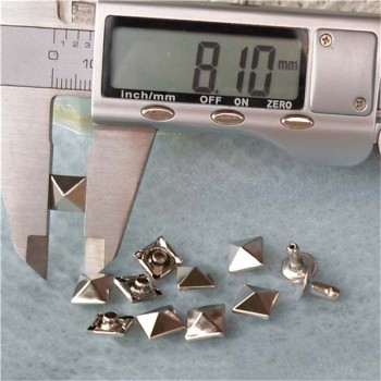 T005 Pyramid Rivets(iron/brass)8mm 1000pcs/bag