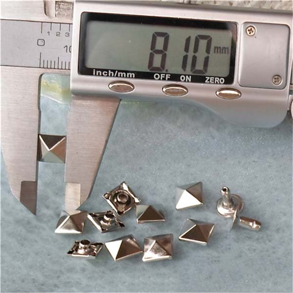 T005 Pyramid Rivets(iron/brass)8mm 1000pcs/bag